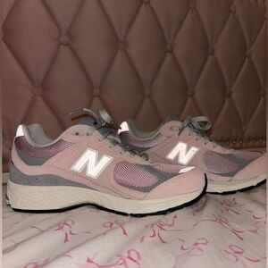 New Balance Women's Blush and Charcoal Sneakers